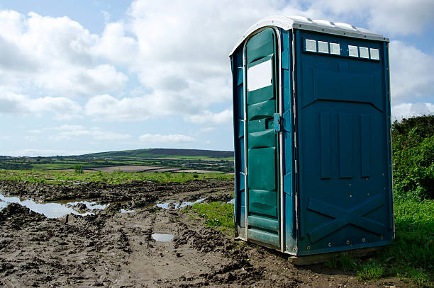 Best Standard Portable Toilet Rental  in St Ignace, MI